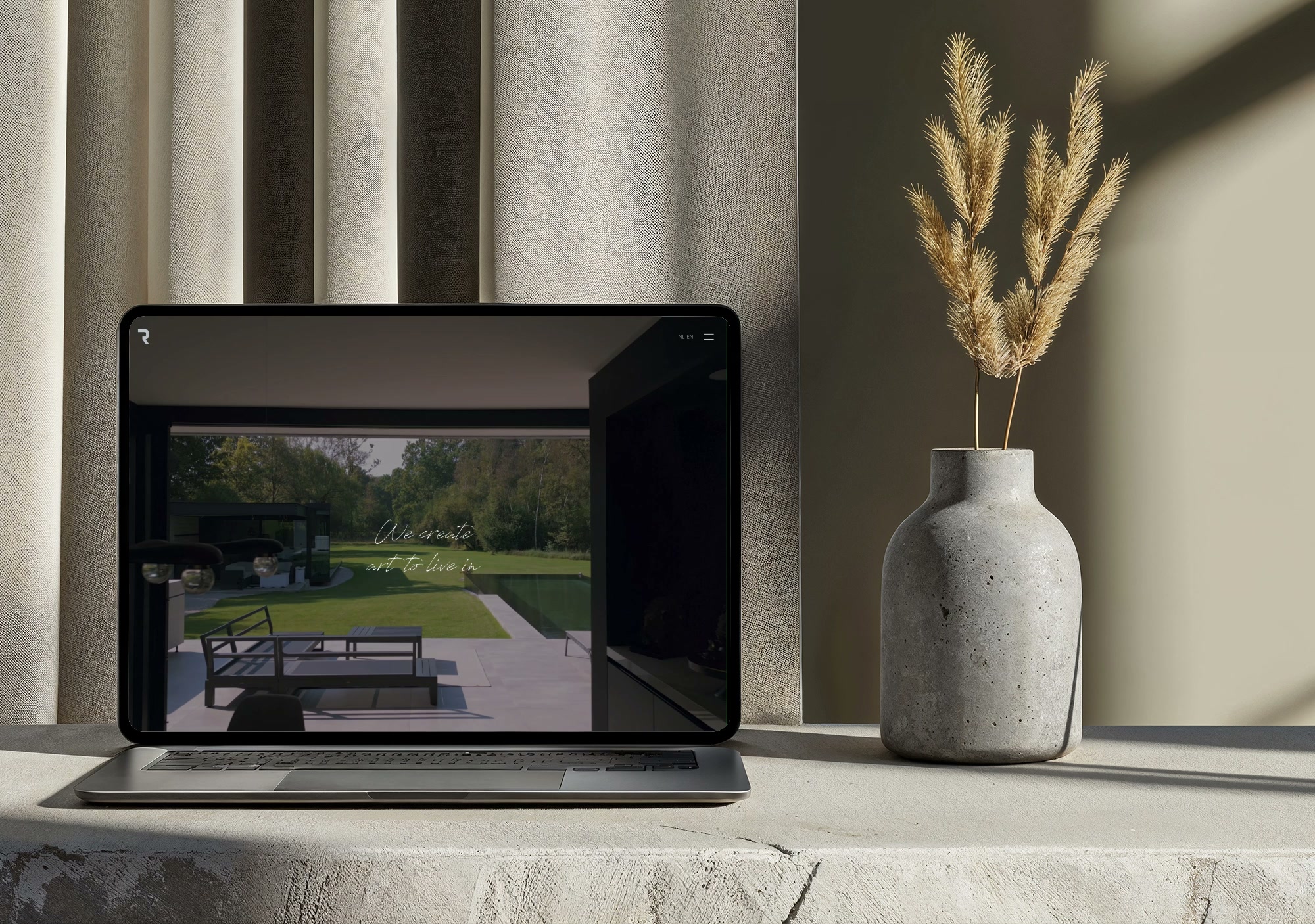 Case R2Livin – website op laptop, art to live in